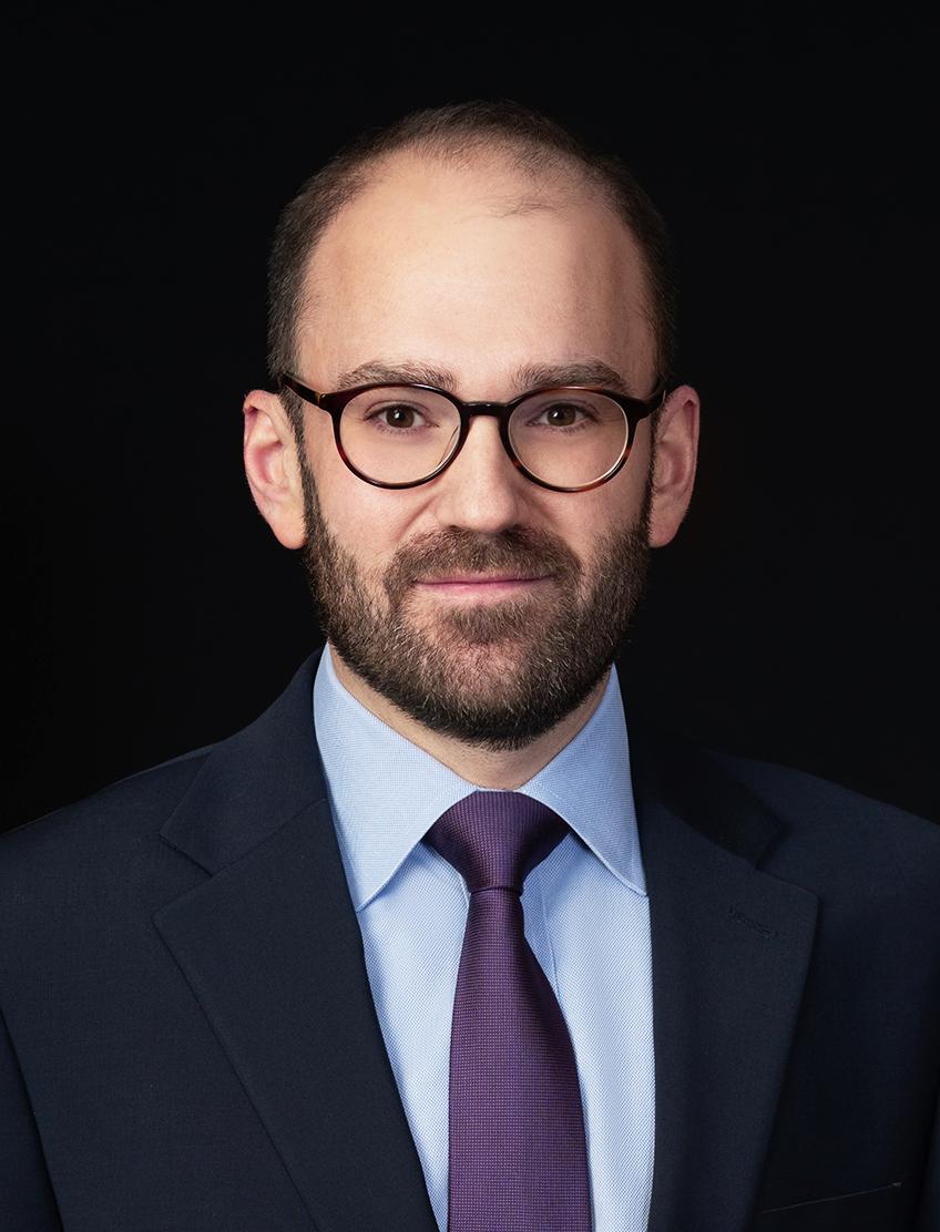 Daniel J. Studin's headshot