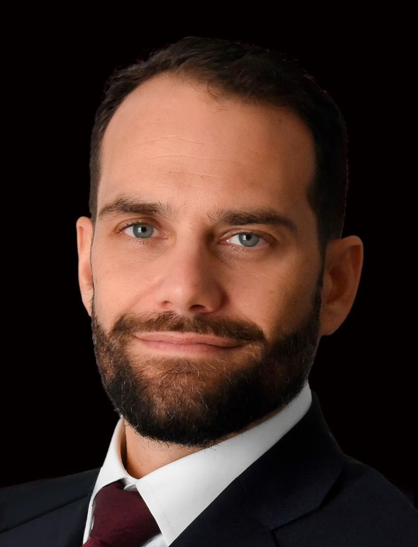 Solomon Shinerock's headshot